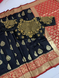 BANARASI HANDLOOM SILK SAREE WITH CONTRAST PLEIN BLOUSE